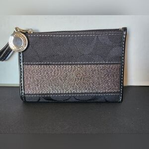 Coach Vintage Legacy Zip Card Holder, Signature Black, EUC, 2006